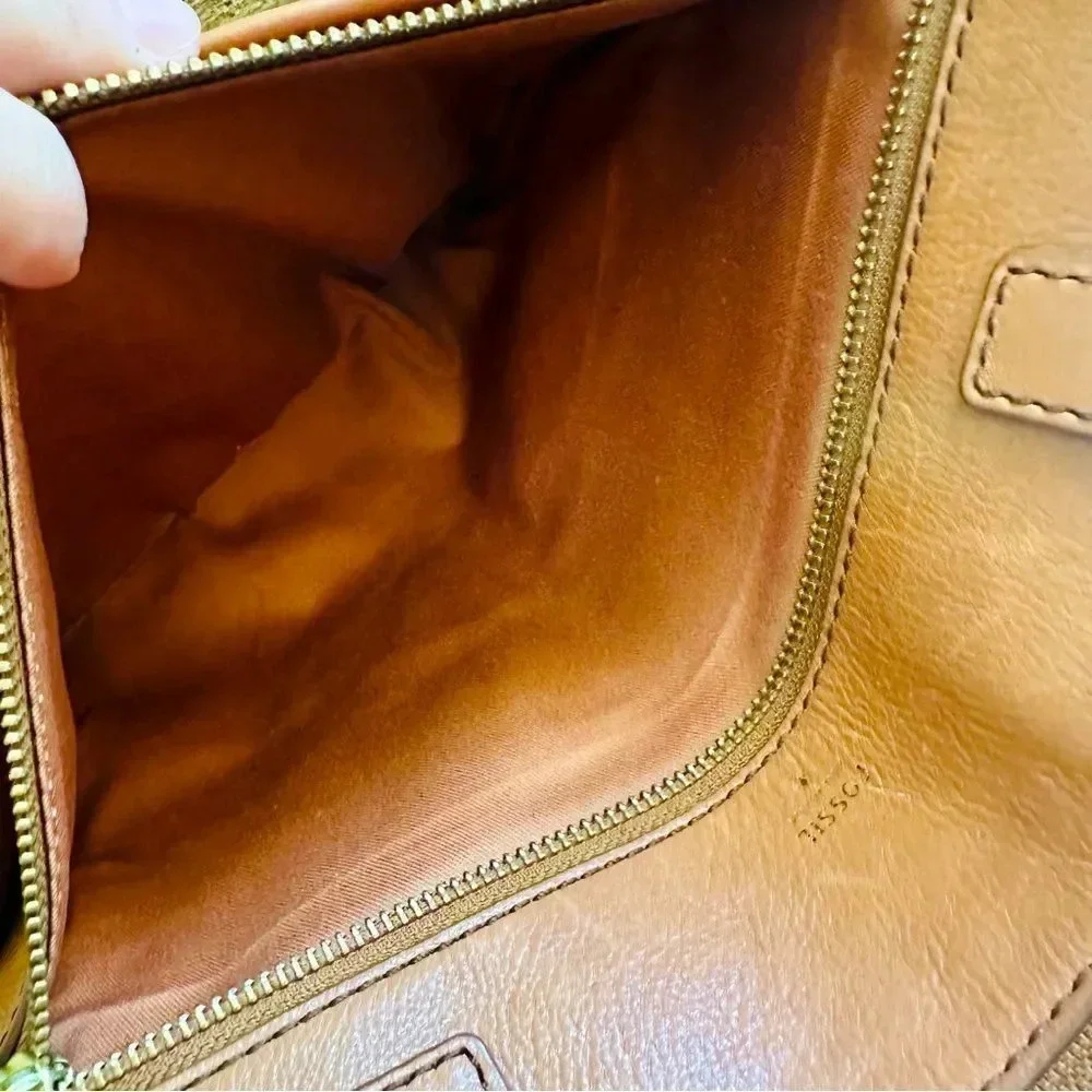 Fossil pre loved